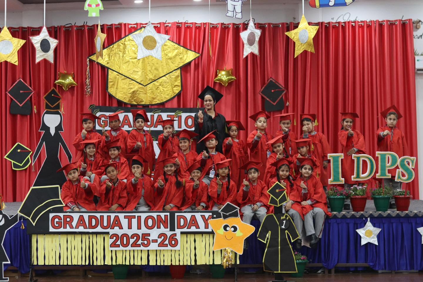 Graduation Ceremony 6">
                                </div>
                                <div class="portfolio-content">
                                    <div class="content-view">
                                        <a class="popup-image" href=